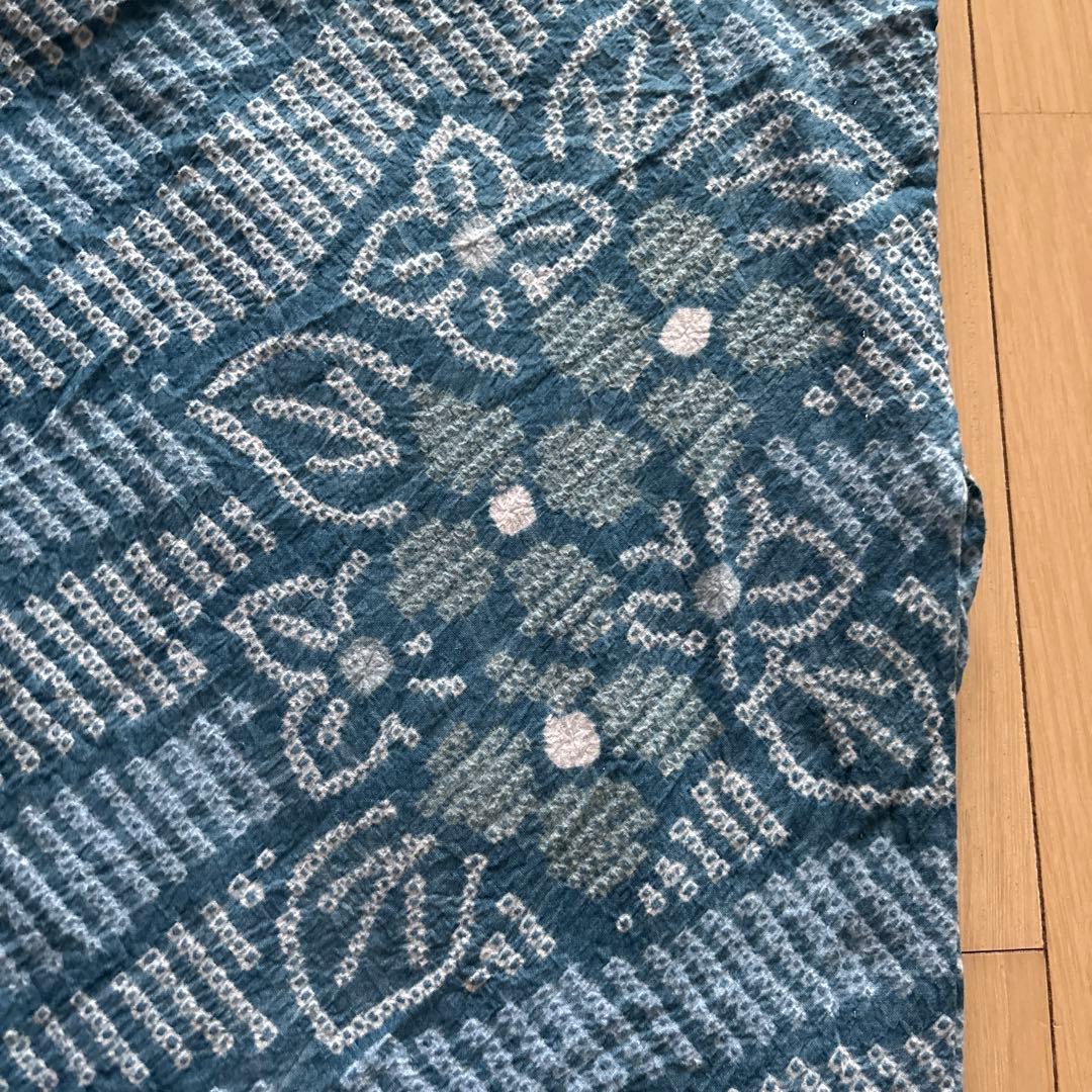 有松鳴海絞　紫陽花柄　珍しいブルーグレーの浴衣　縫製丁寧