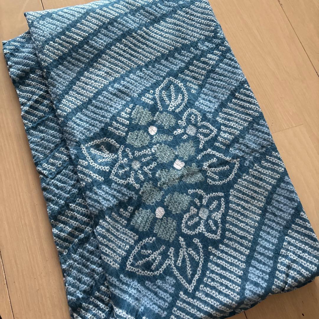 有松鳴海絞　紫陽花柄　珍しいブルーグレーの浴衣　縫製丁寧