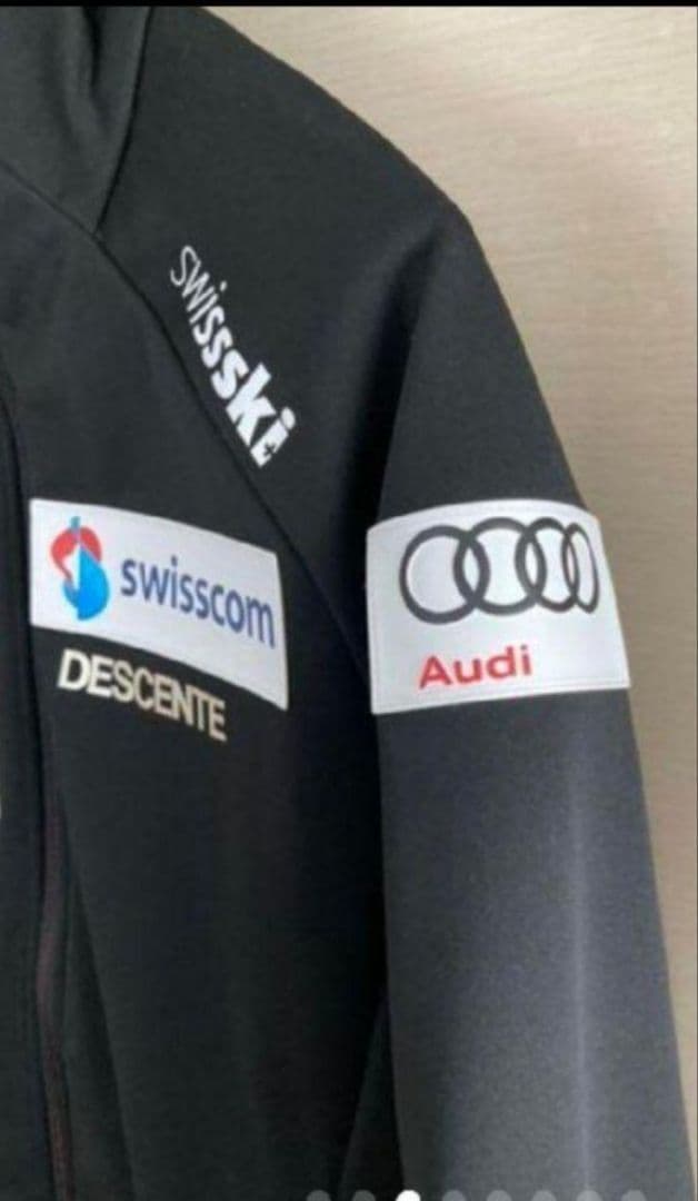 美良品 デサント スイスチームモデル ミドラー