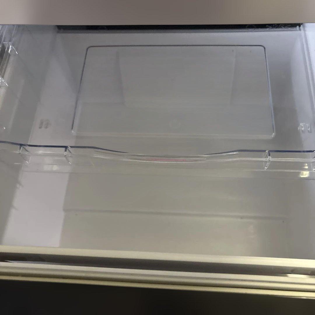 HITACHI 冷蔵庫 265L 中型 R-27SV 右開き　2023年