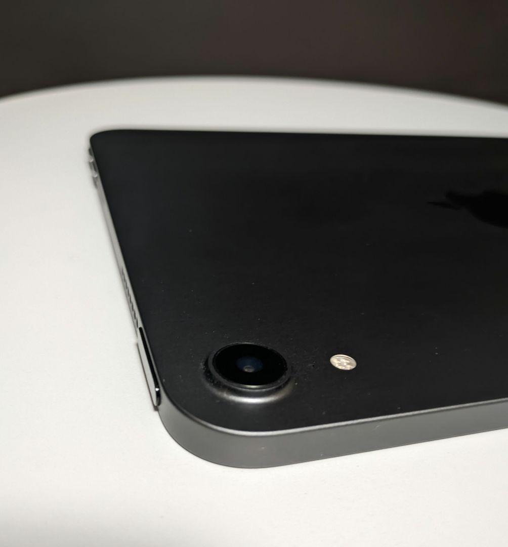 V*H様 Apple iPad mini (第6世代) 64GB スペースグレー