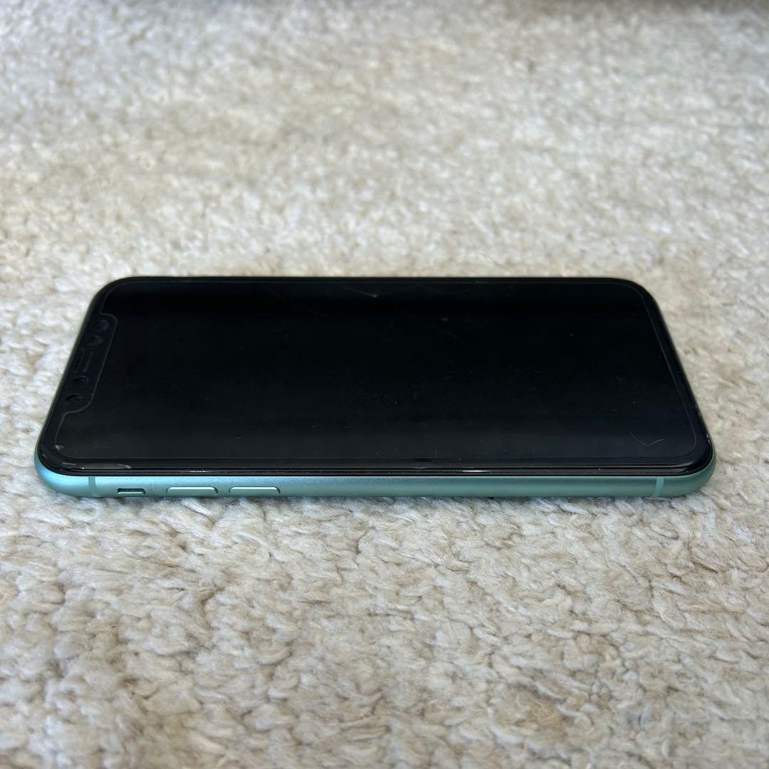 iPhone 11 中古　本体