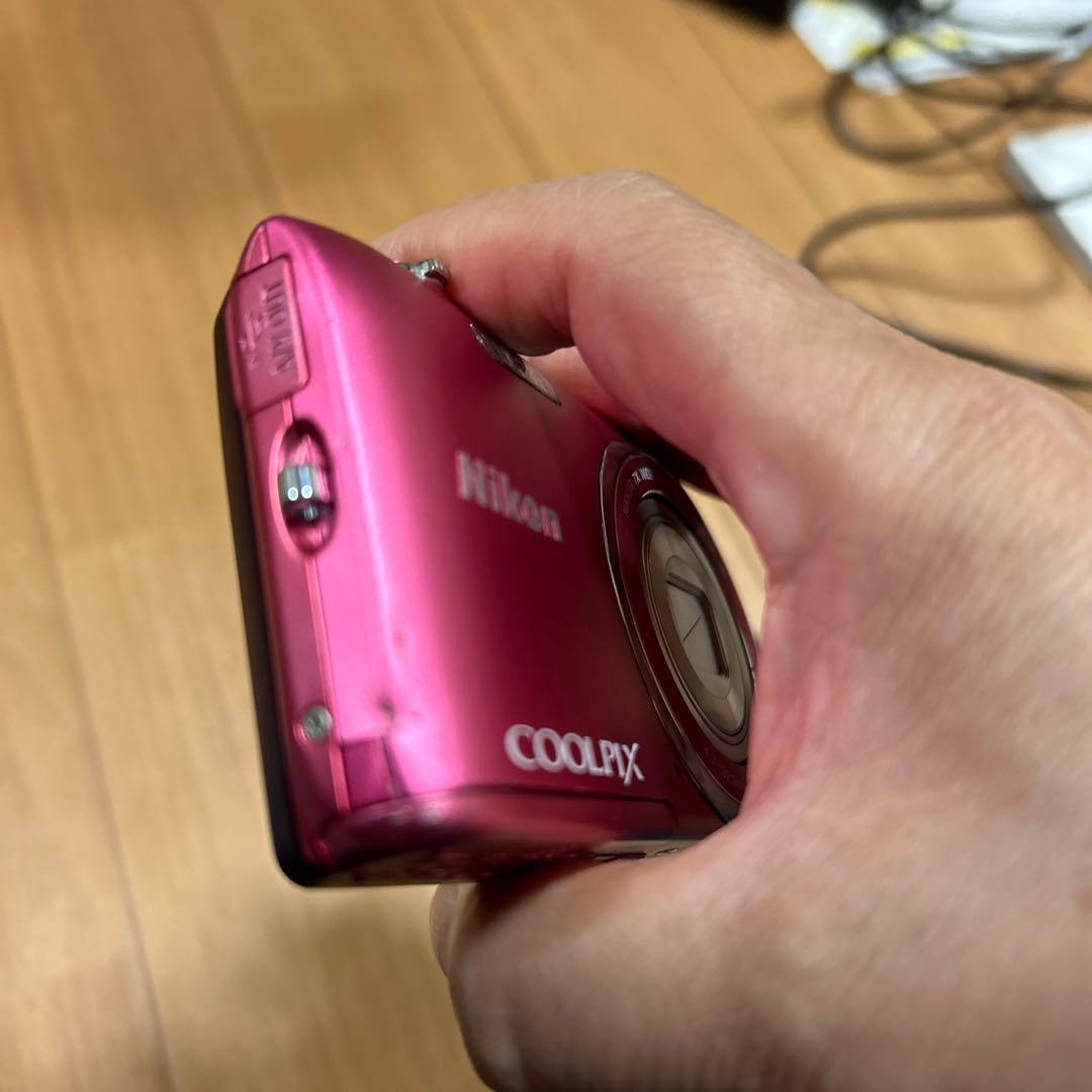 Nikon COOLPIX S3500 ピンク バッテリー付き！