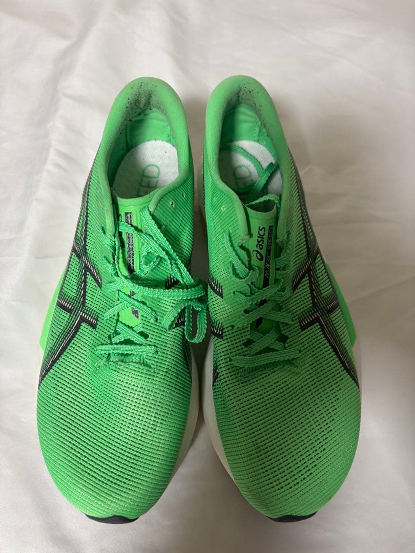 アシックス　マジックスピード5 27センチ