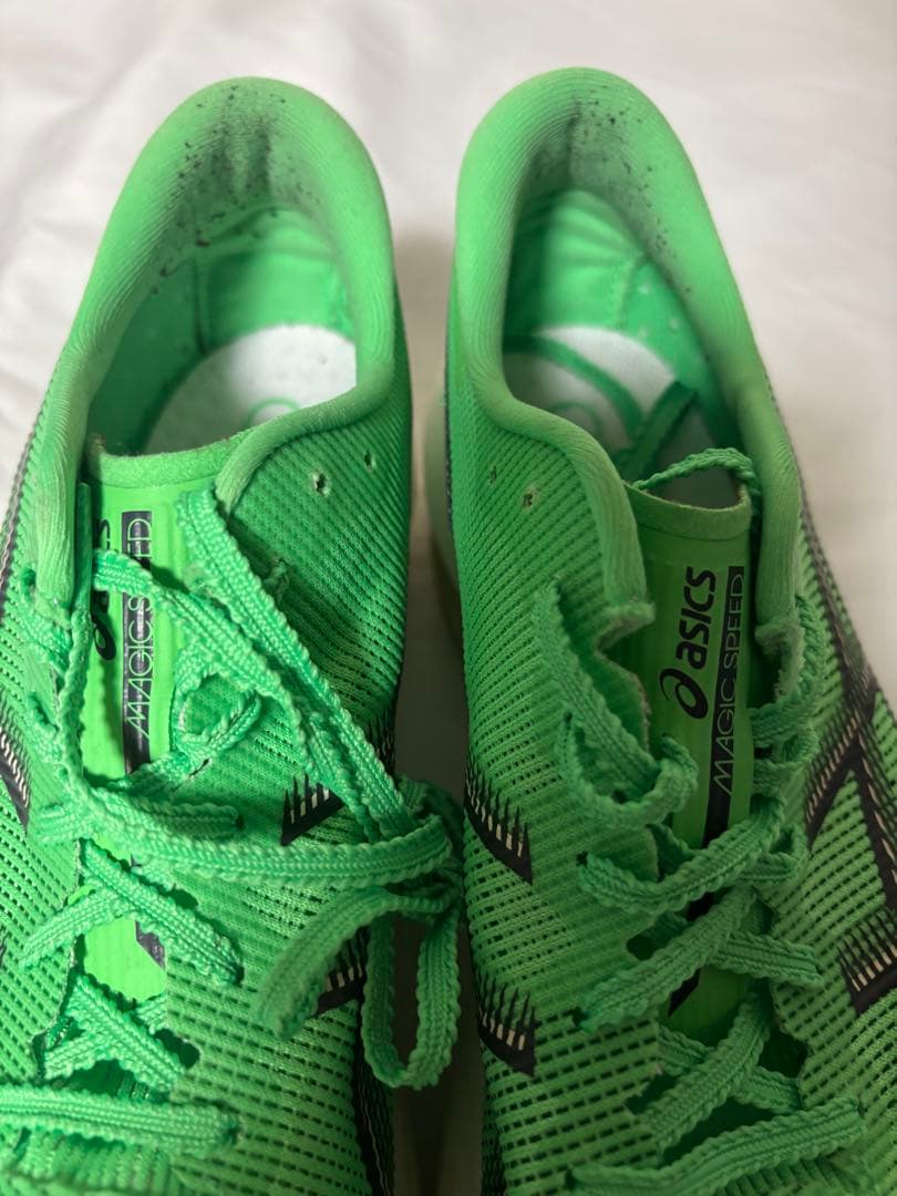 アシックス　マジックスピード5 27センチ