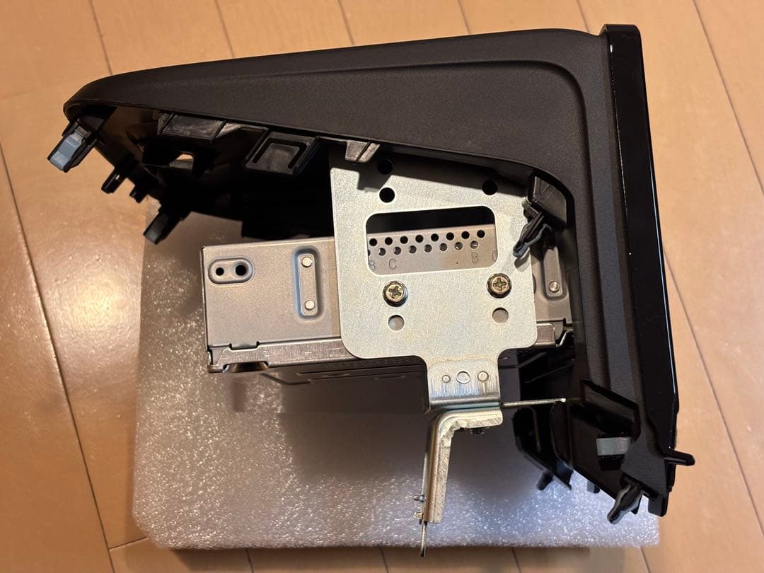 Gathers 8インチ ディスプレイオーディオ　VX-240ZFE