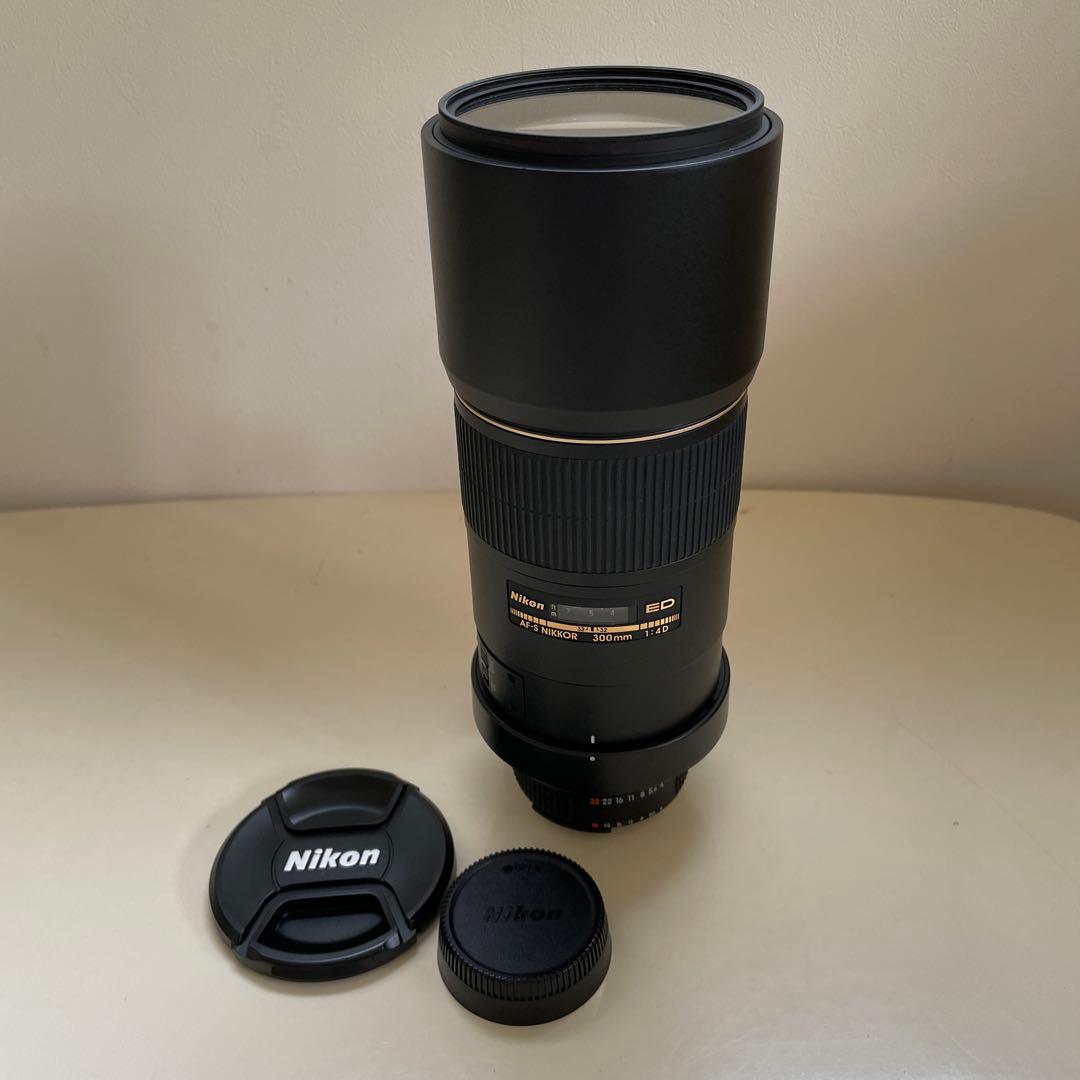 Nikon AF-S NIKKOR 300mm f/4D レンズ