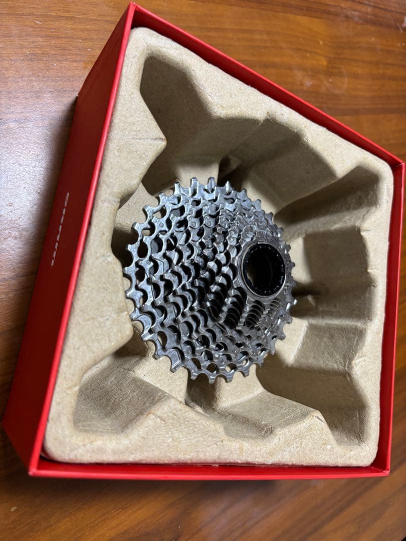 SRAM Rival 12Sカセットスプロケット 10-30T 500km未満