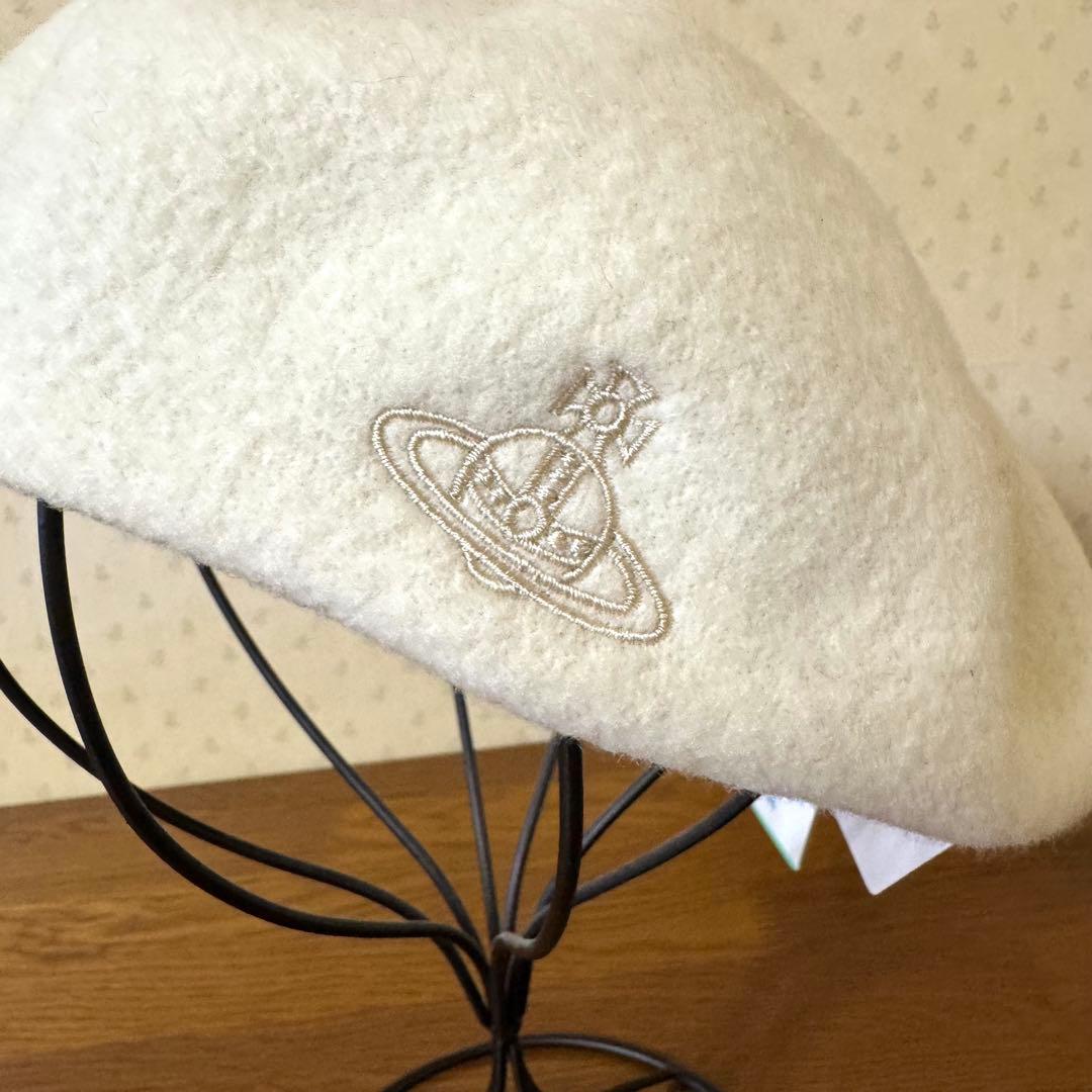 ★新品★ヴィヴィアンウエストウッド　秋冬　ウール　ベレー帽　オーブ　白　日本製