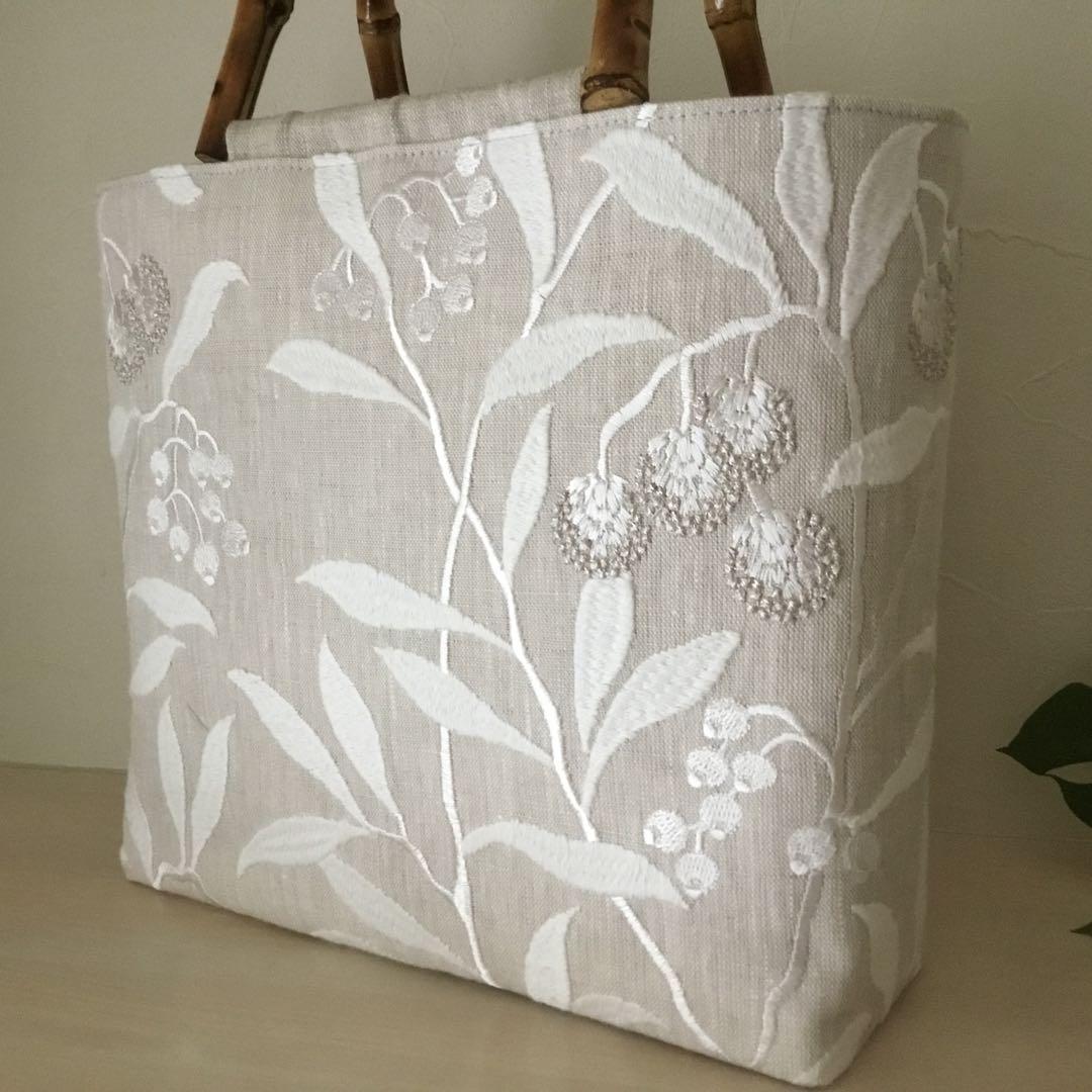ピュアモリス♣︎Arbutus Embroidery♣︎ハンドメイドバッグ