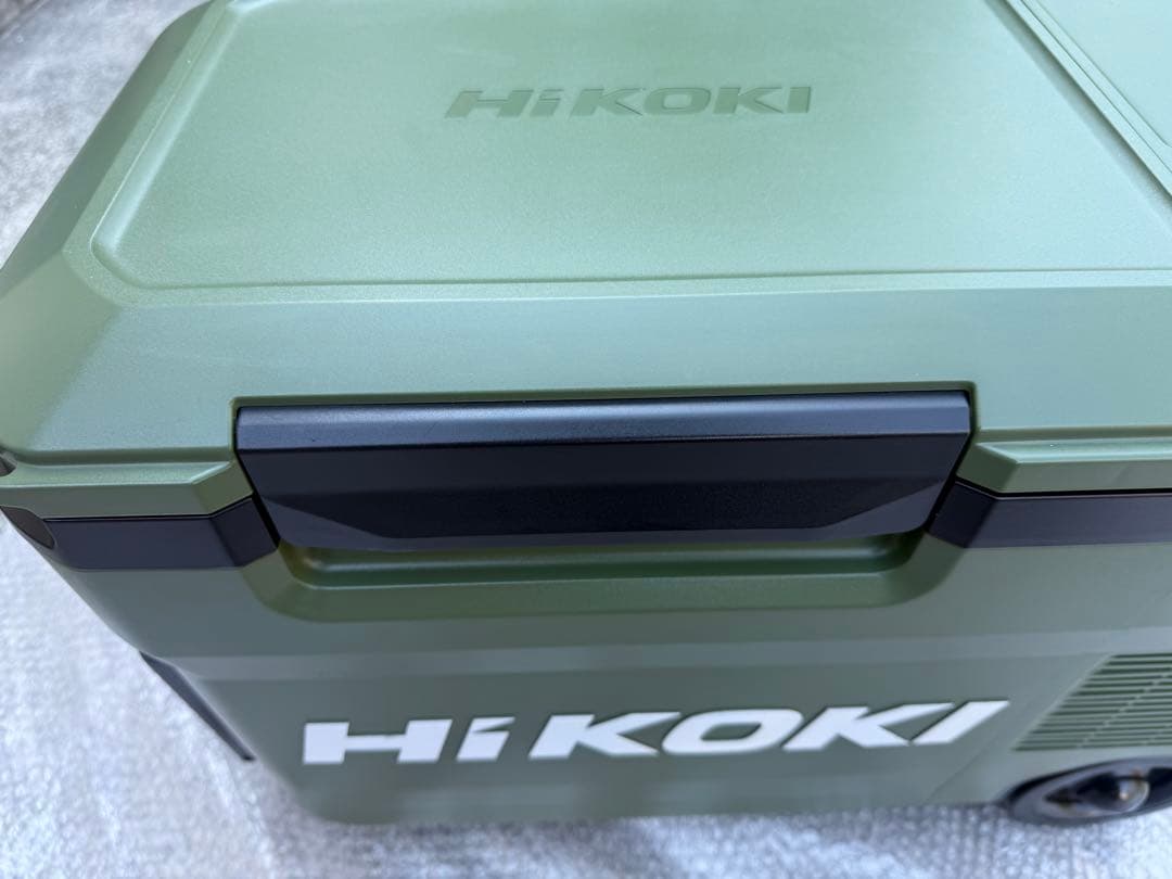 【美品】 HiKOKI 保冷庫 冷蔵庫 UL18DB コードレス 保冷庫 緑