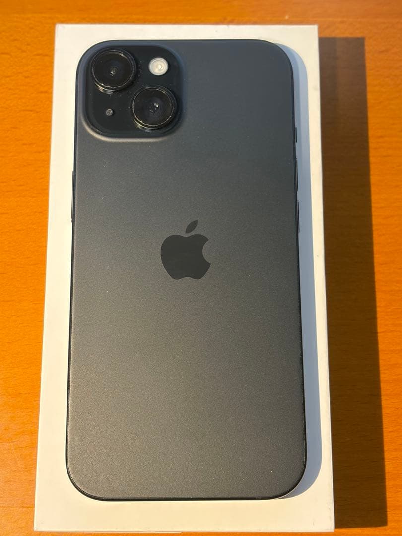 iPhone15 ブラック 128G SIMフリー