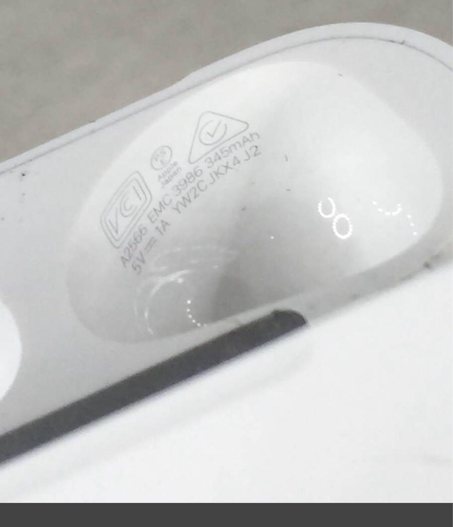 イヤホン Apple AirPods