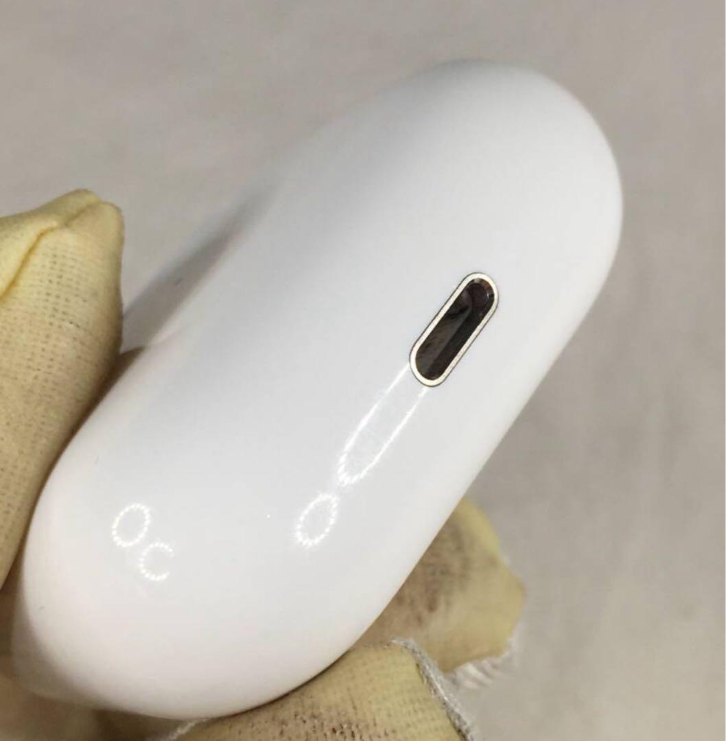 イヤホン Apple AirPods