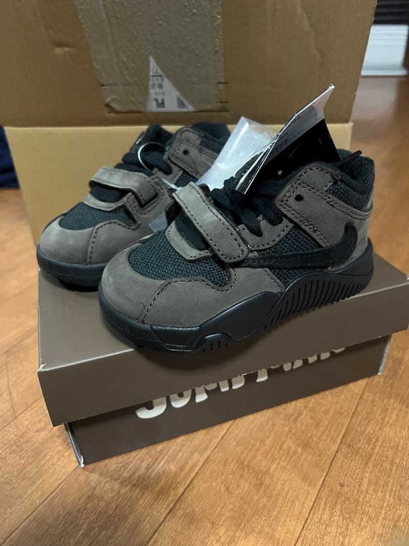 Travis Scott×Nike TD Jordan Jumpman Jack