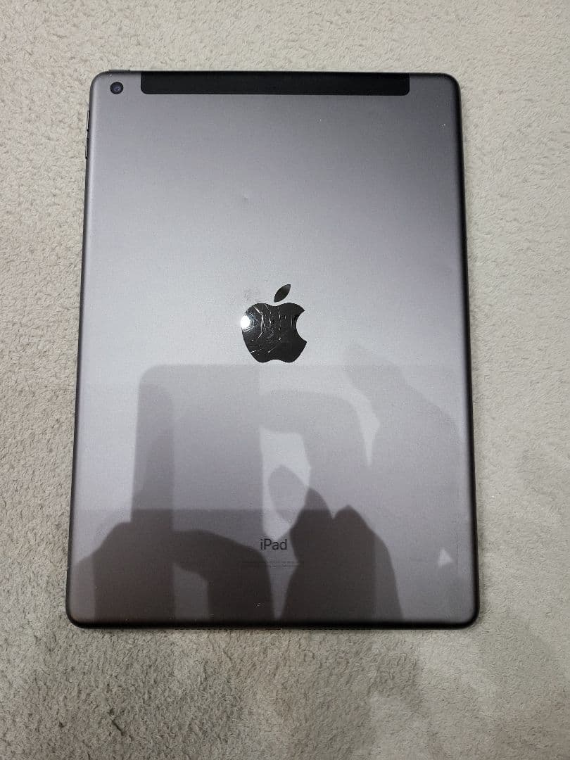 iPad 第7世代 Wi-Fi Cellularモデル 32GB早く買う方を優先