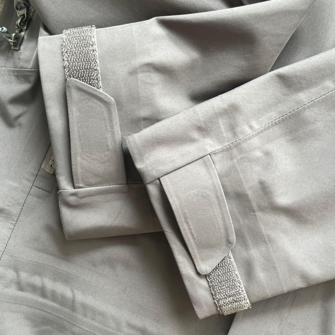 HOUDINI Women’s D Jacket XS Wolf Grey