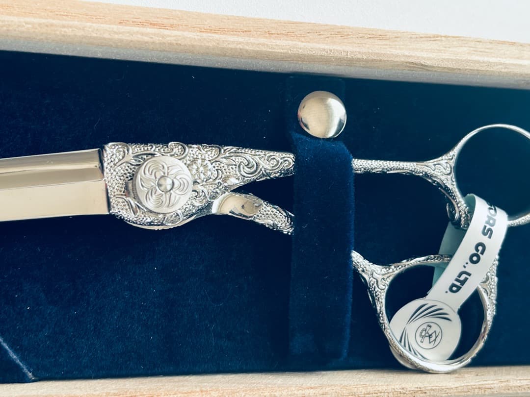 マライヒ ナルトシザー ・新品未使用！定価32万7800円　ギルビーZ唐草