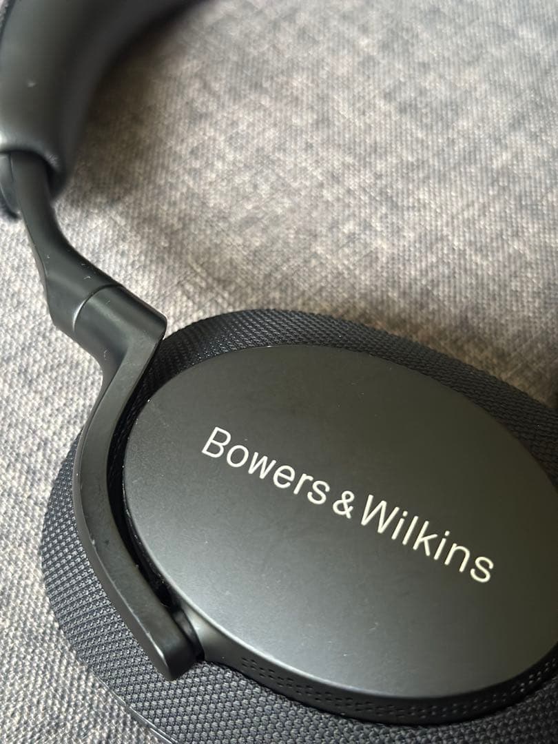 Bowers & Wilkins Px7 S2 と　小型DAC Ibasso