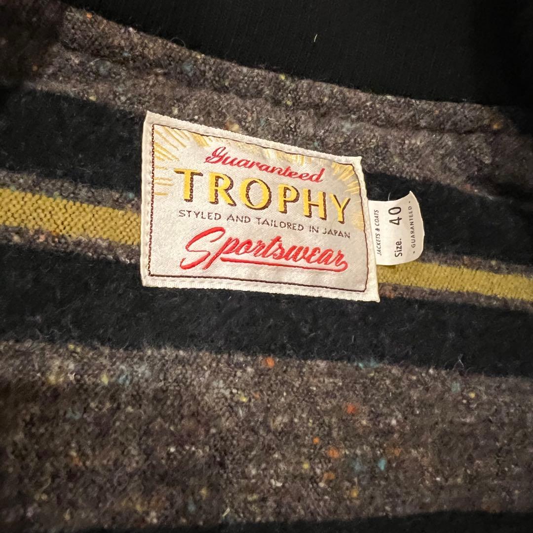 トロフィークロージング　ベスト　美品 ブラック