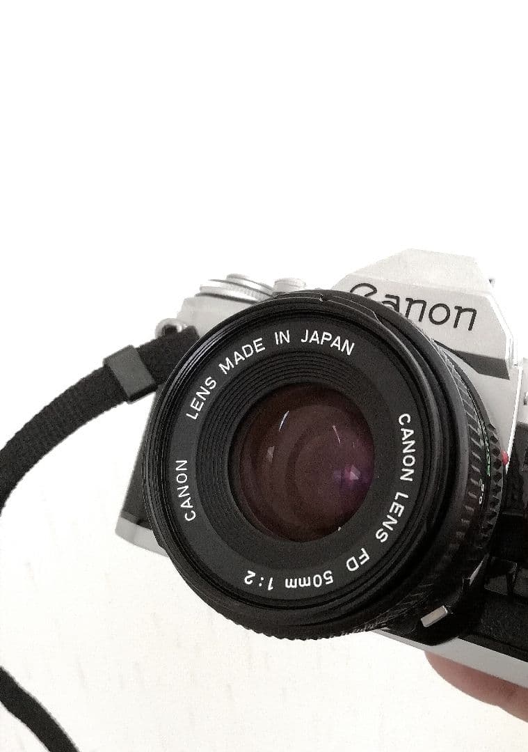 キヤノン　フィルム一眼レフ Canon AE-1