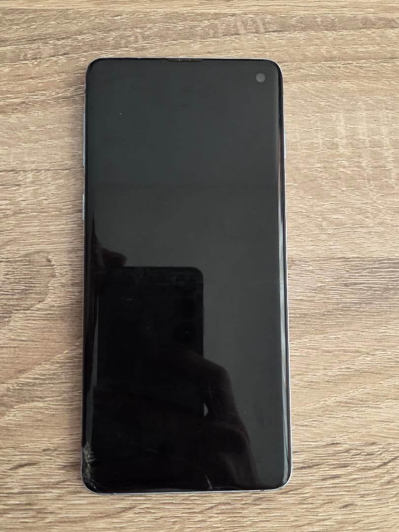 期間限定値下げ中！Samsung Galaxy S10 skeleton