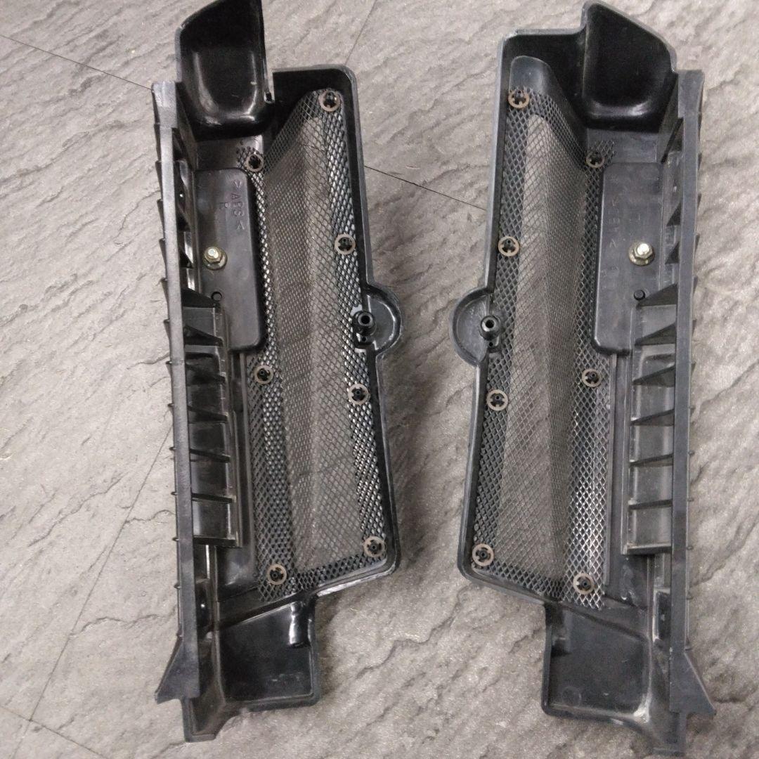 ヤマハVmax1200ラジエタガード左右SET　中古品