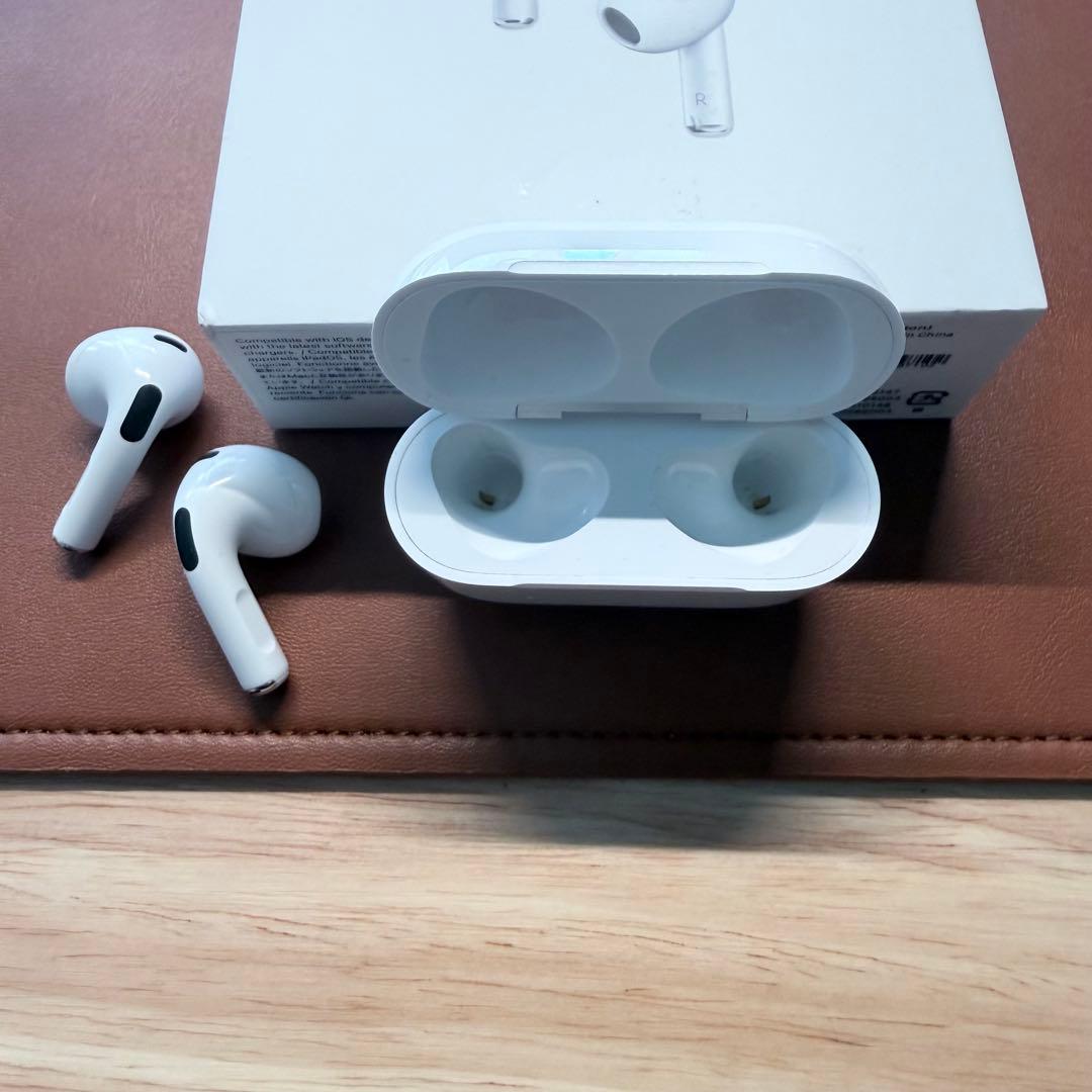 AirPods 第3世代 正規品 Lightning充電 MagSafe
