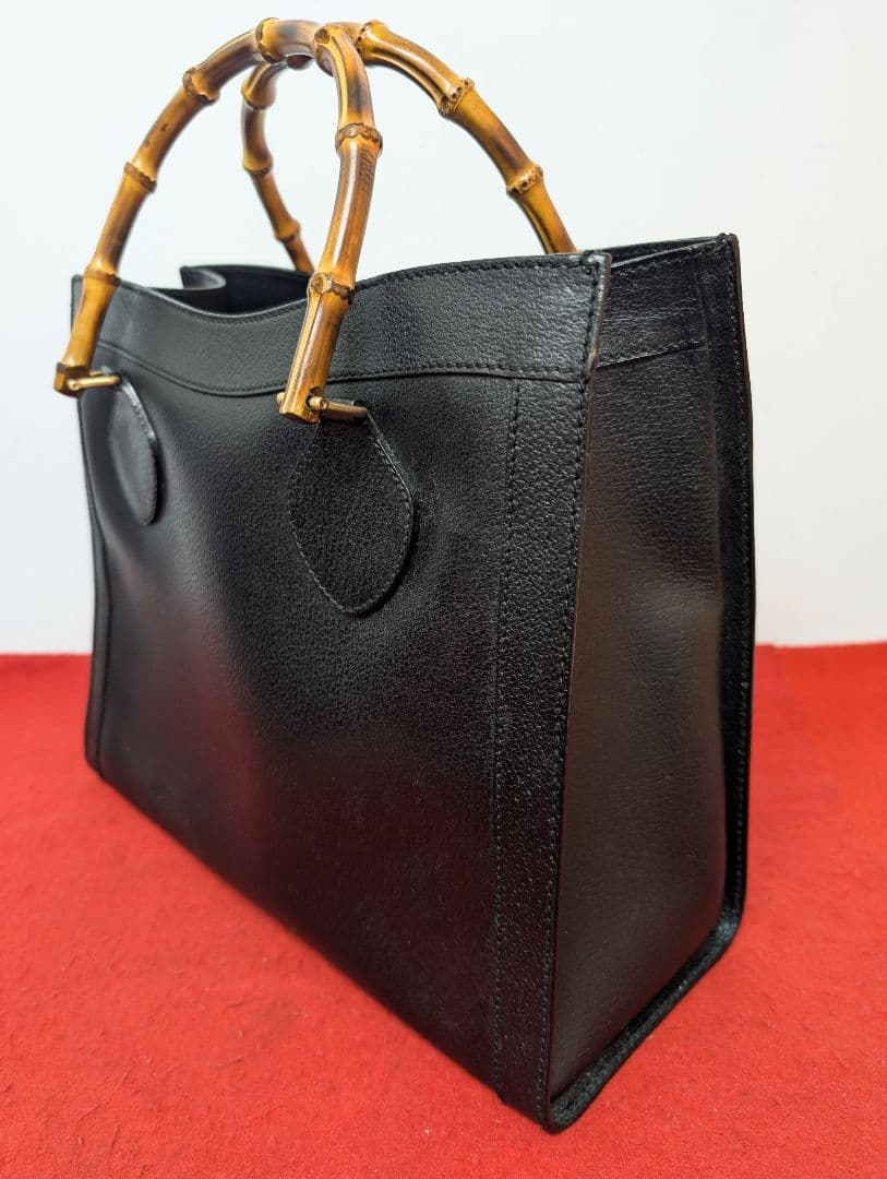 美品 極希少！Gucci バンブー レザーハンドバッグ トートバッグ ブラック