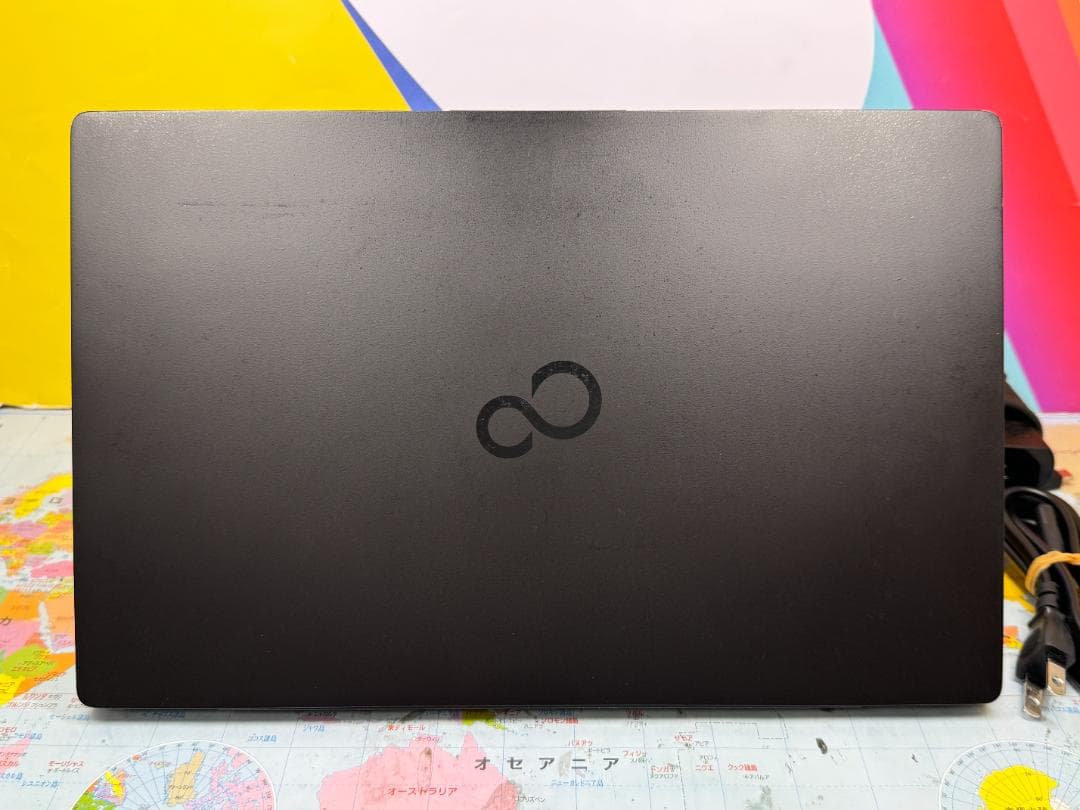 美品 1185G7 富士通 U9311/F 16GB 512GB 13.3型