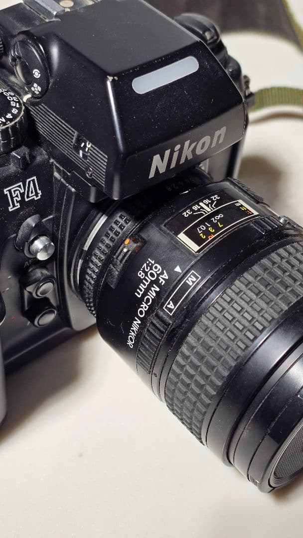 Nikon F4 フィルムカメラ Nikkorレンズ付き