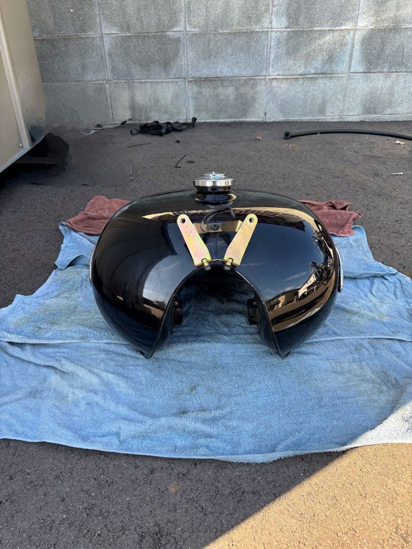 ホンダ シャドウ400 / シャドウクラシック400 純正タンク メーター付き