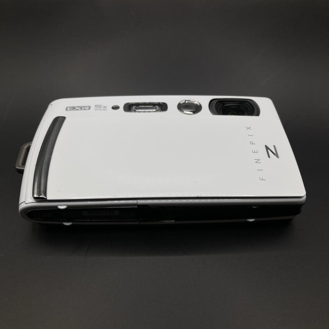 【美品】富士フィルム FinePix Z1000EXR 白 ホワイト 箱付き