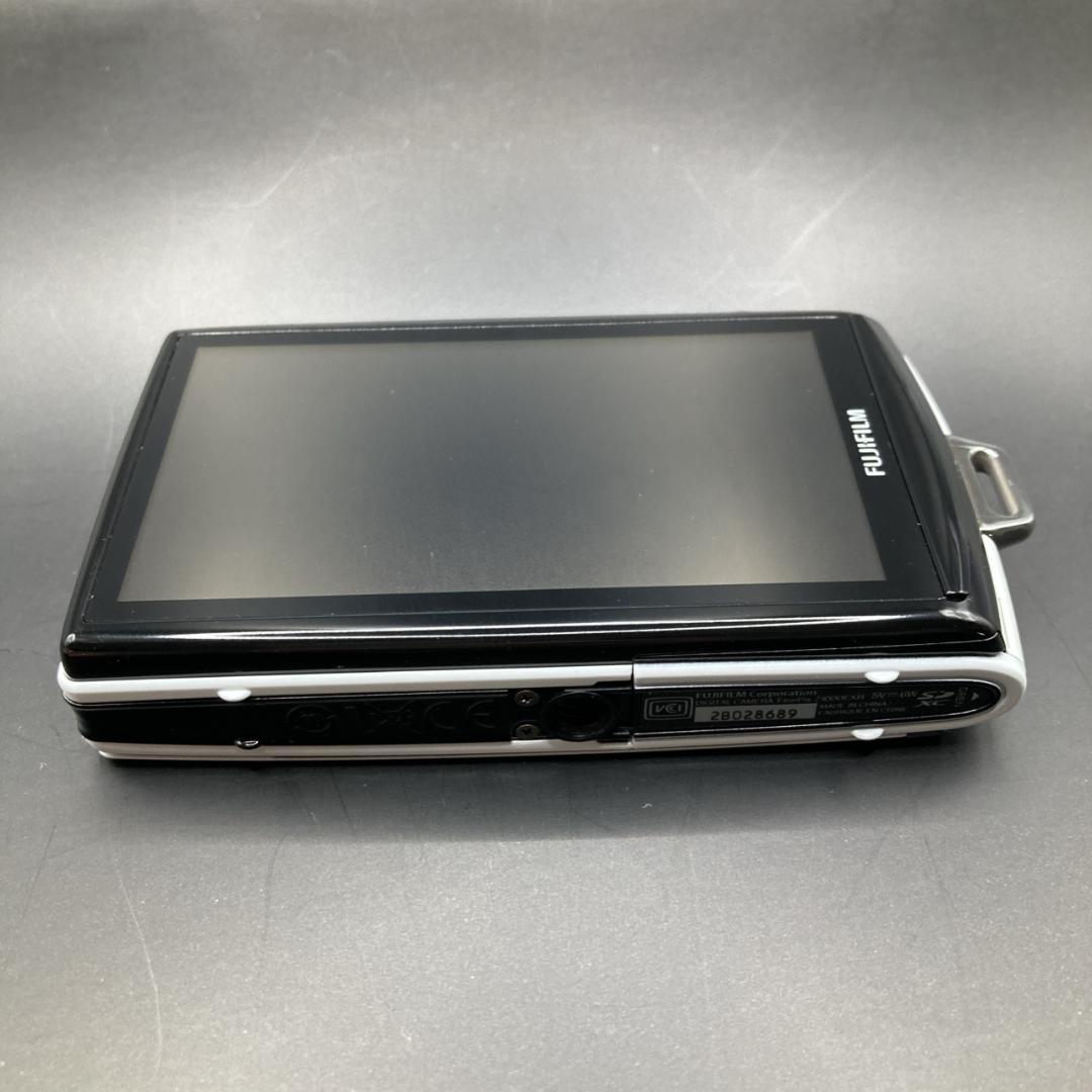 【美品】富士フィルム FinePix Z1000EXR 白 ホワイト 箱付き
