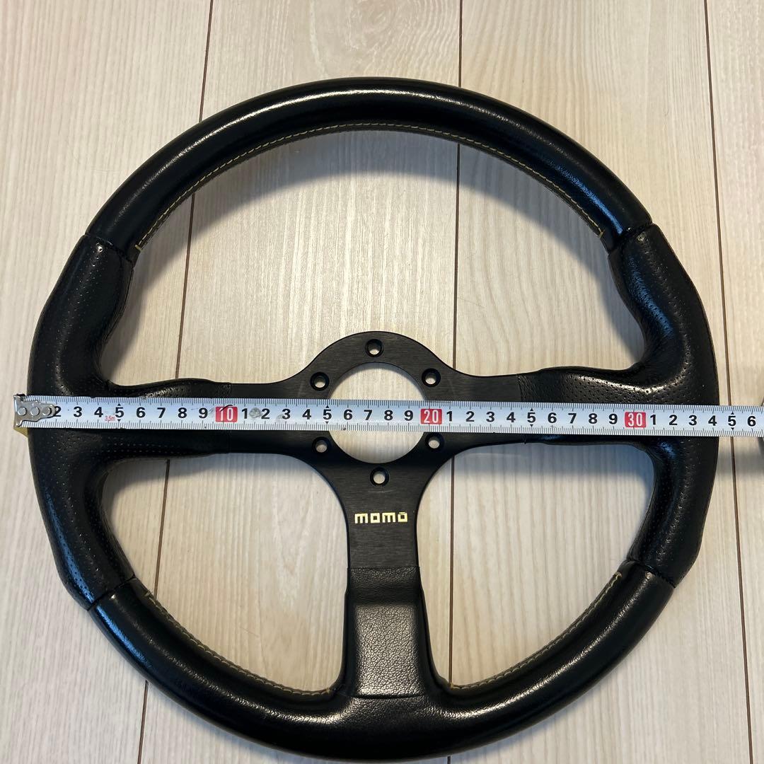 カ*間様 momo ステアリング