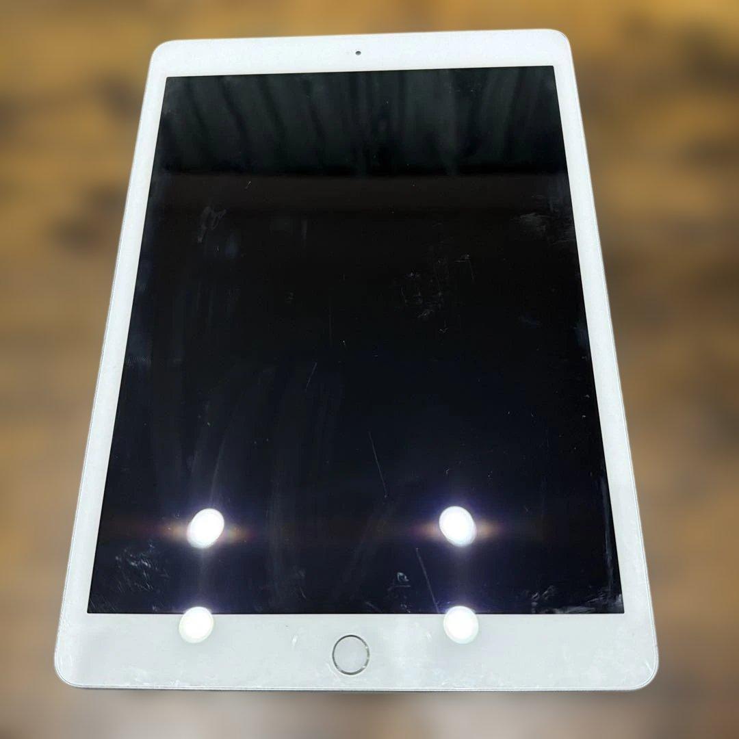 【ジャンク品】iPad 第7世代 64GB/シルバー