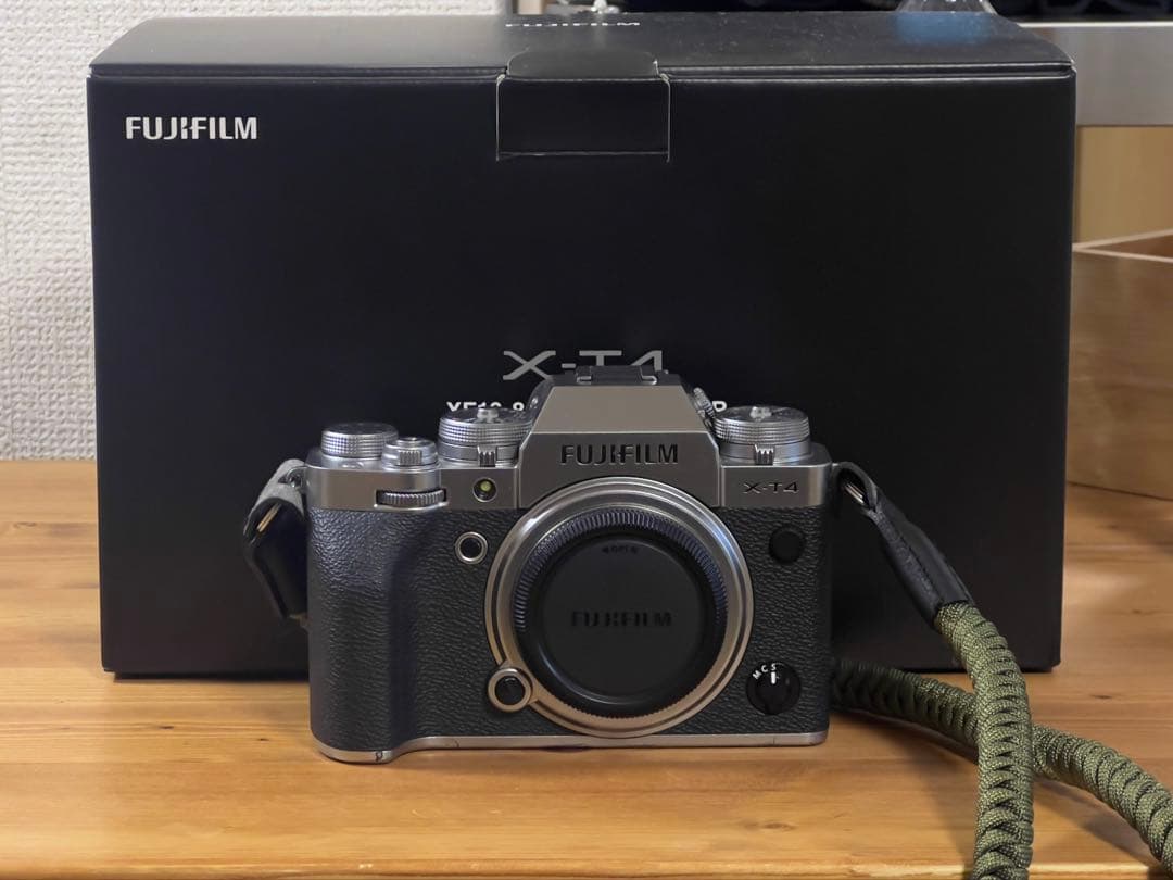 FUJIFILM X-T4 本体