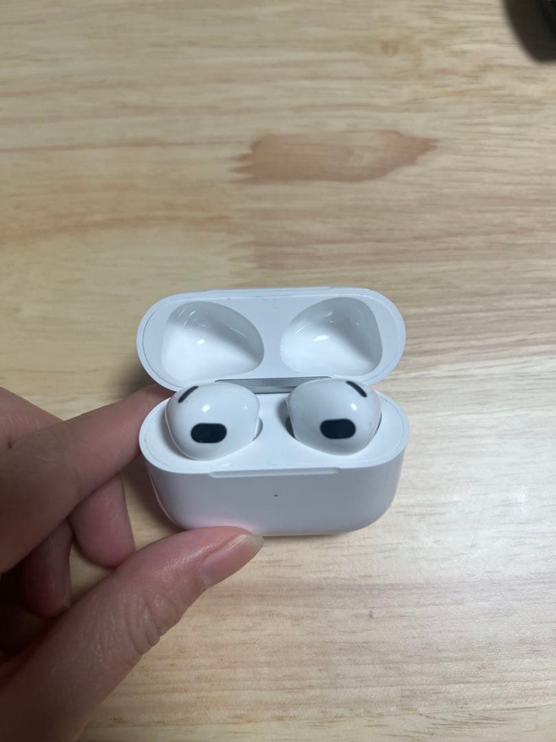 Apple AirPods 第3世代　正規品