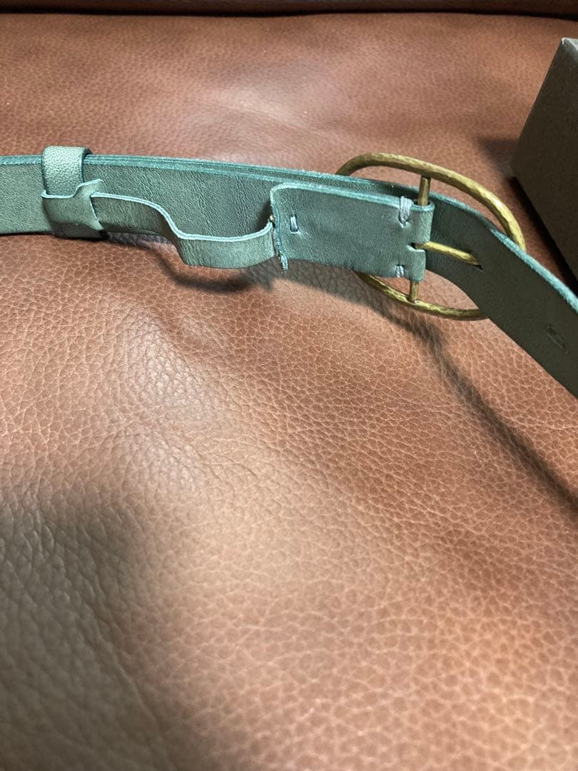 ミナペルホネン　オーバルバックルベルト　smorky green 箱付