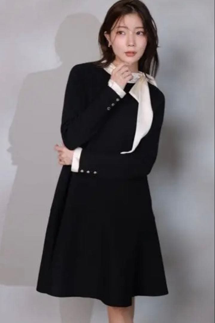 新作　美品　Apuweiser-richeネックリボンミニニットワンピース　2