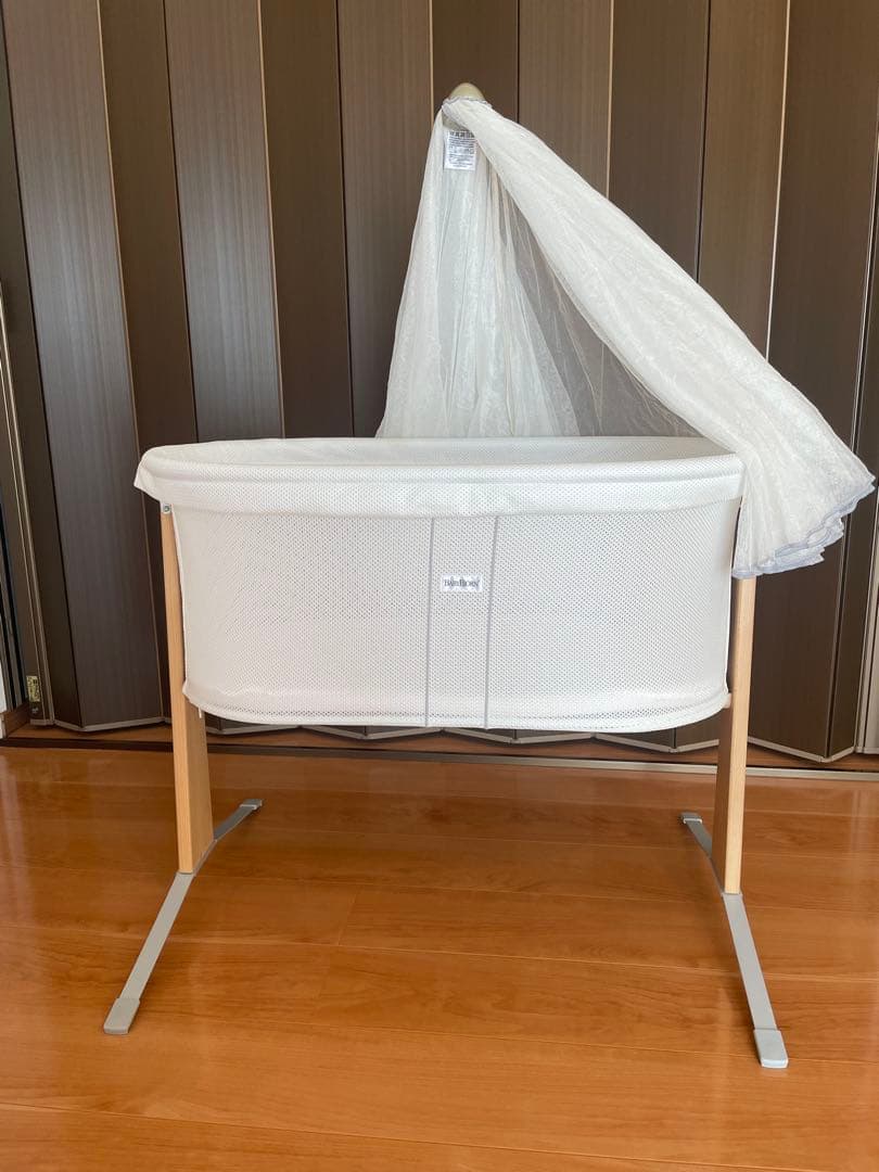 ベビービョルン　クレードルハーモニー