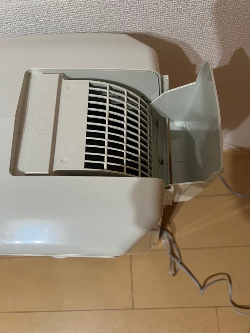 コロナ　2012年製　冷風・衣類乾燥除湿機　CDM-1012