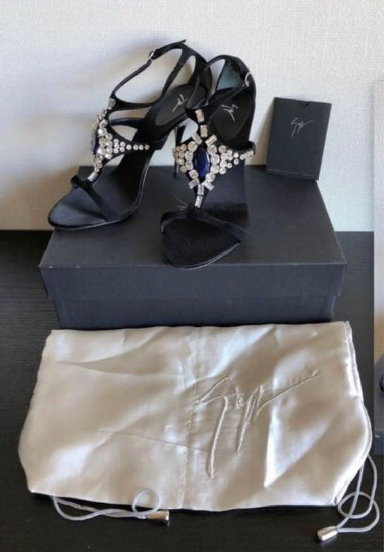 定価14万　新品　ジュゼッペ　ザノッティ＊スワロスキー　ビジュー サンダル　36