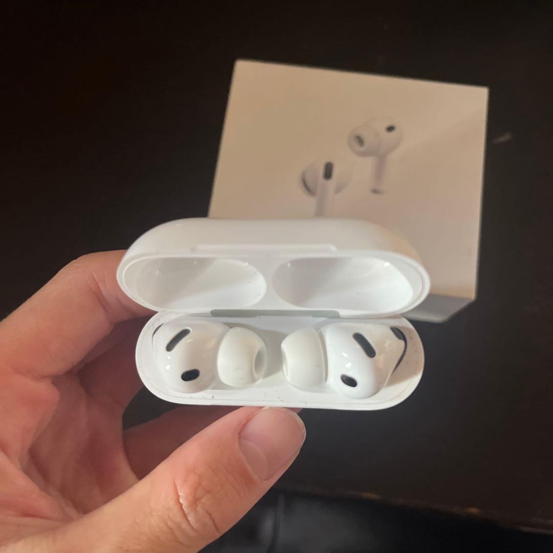 AirPodspro3ホワイト 充電ケース付き
