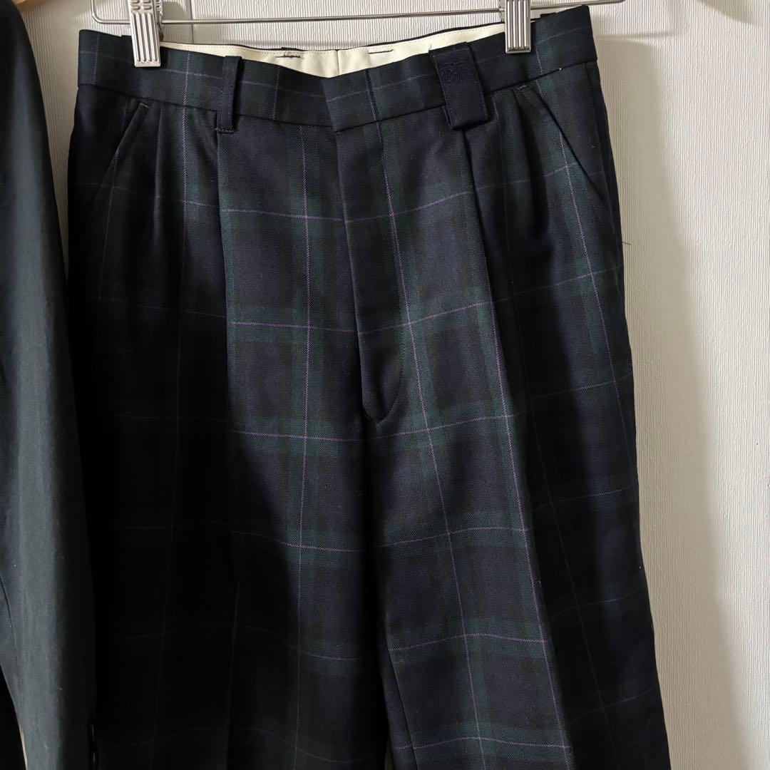 希少　バーバリー　スーツ　卒業式　150 ネクタイ