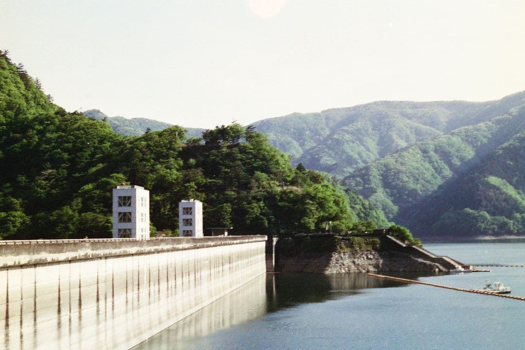 [整備済み］NikonニコンF5 　フィルムカメラ AE AF