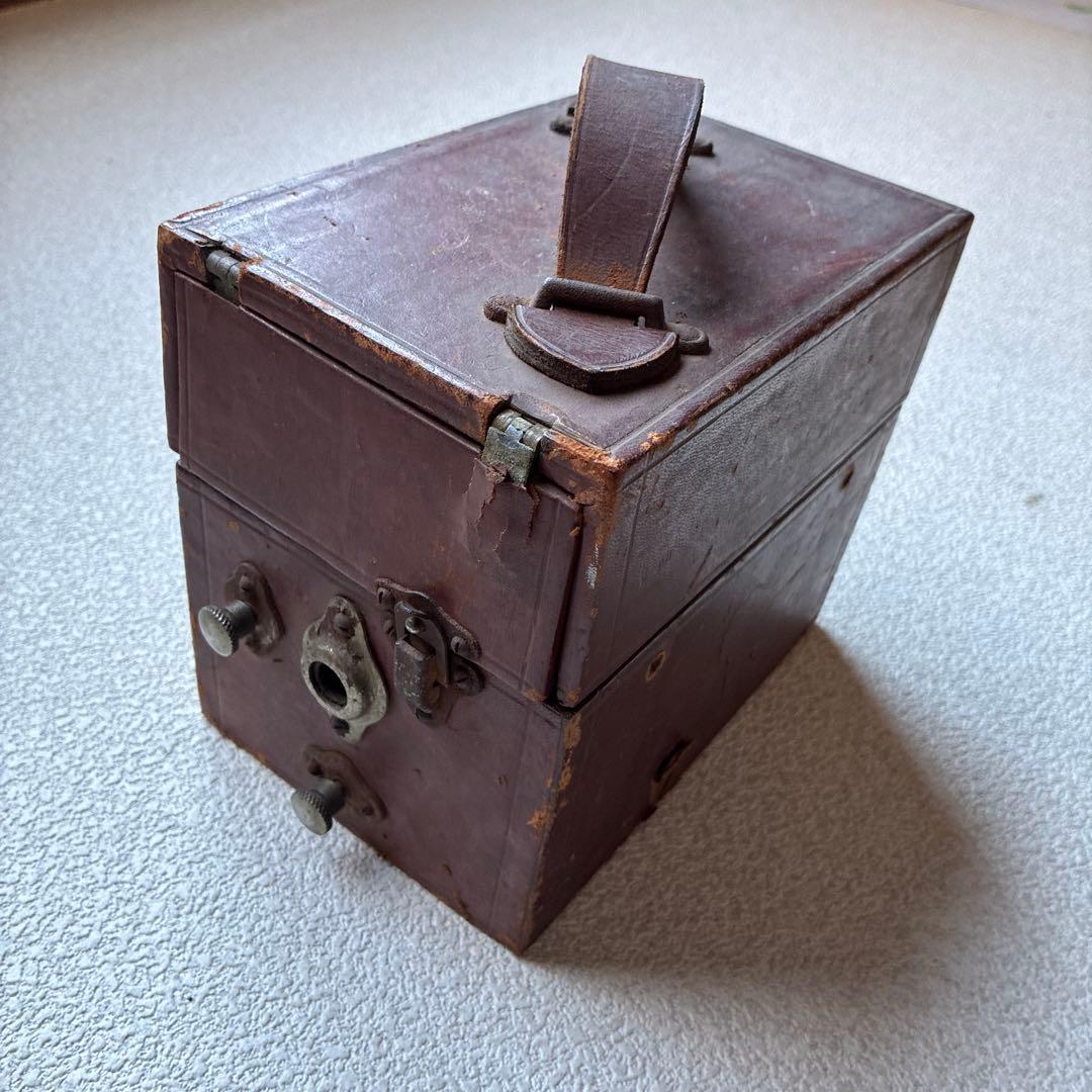 ポータブル蓄音機（ピーターパン）