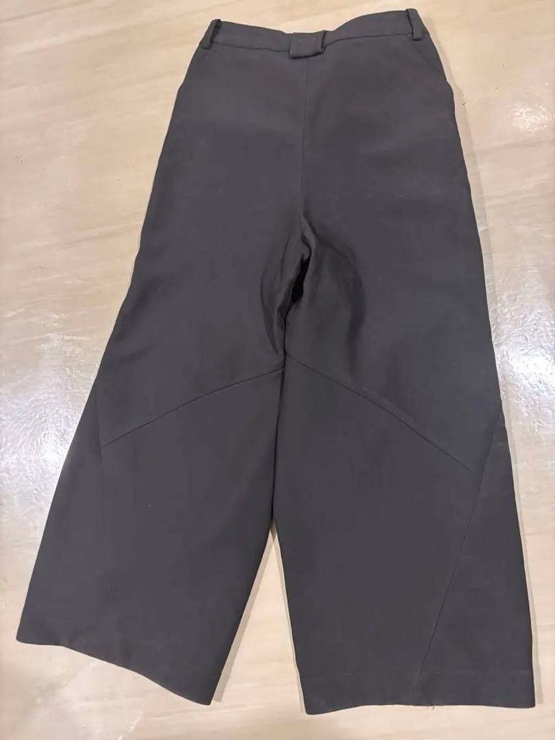 COMMON/DIVISOR 変形パンツ