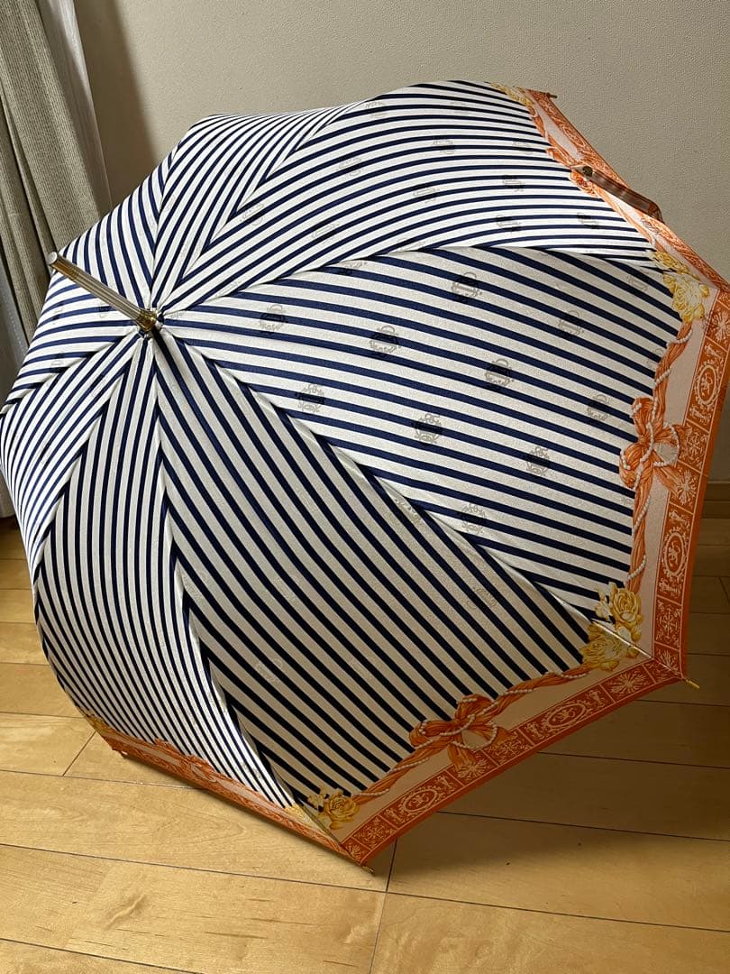 Christian Dior 旧ロゴ総柄　ストライプと花柄の長傘