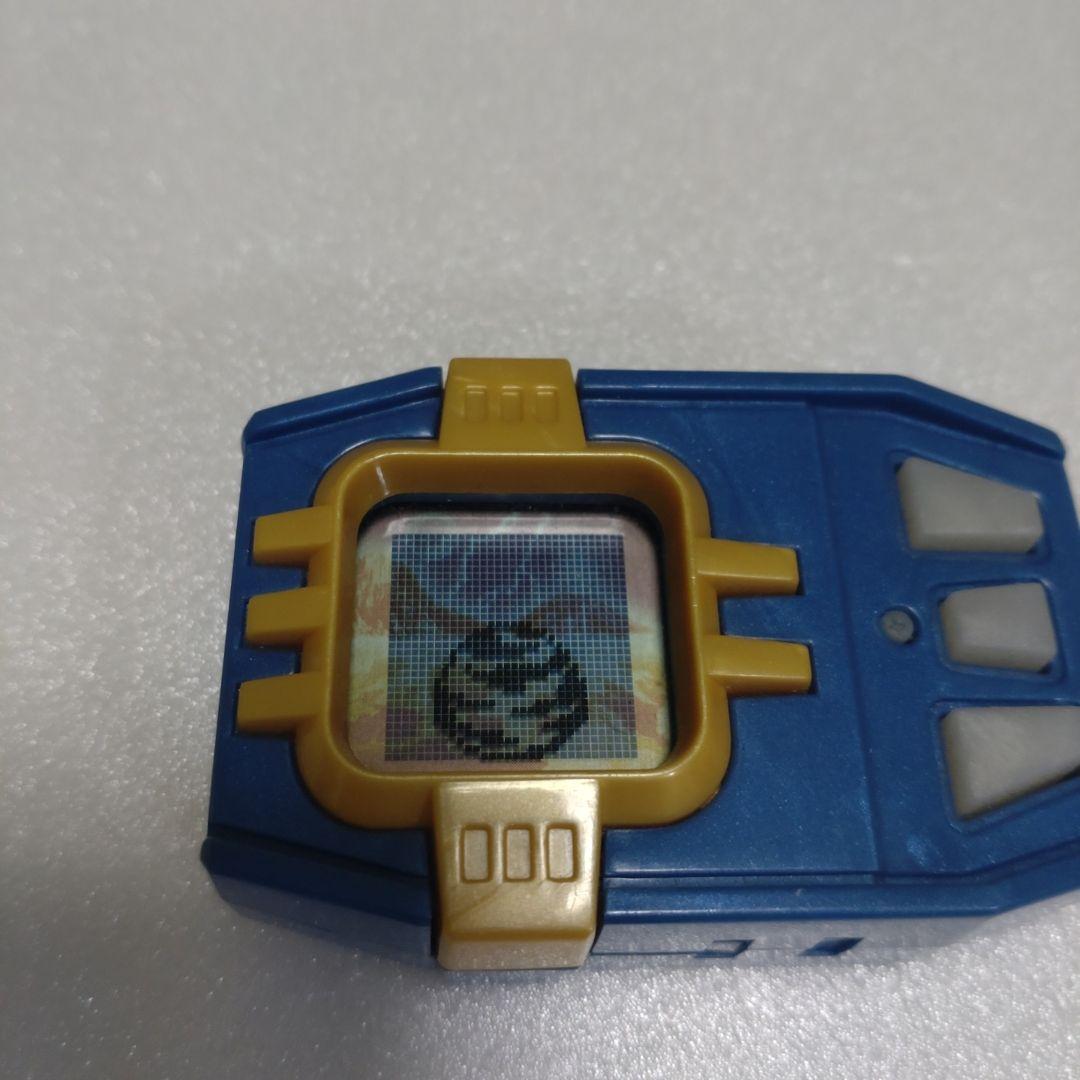 デジモンペンデュラムプログレスメタリックブルー＆ゴールド 説明文お読みください